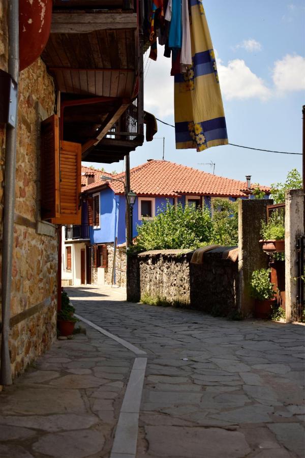 Renovated Old Manor House With Yard Villa Arnaia Exterior photo